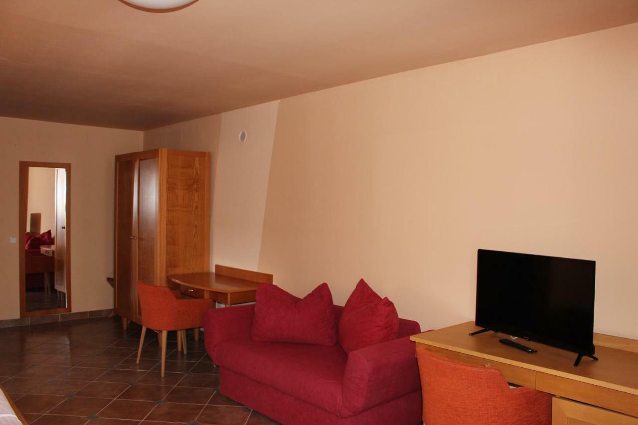 Rooms Cristian Deva Extérieur photo
