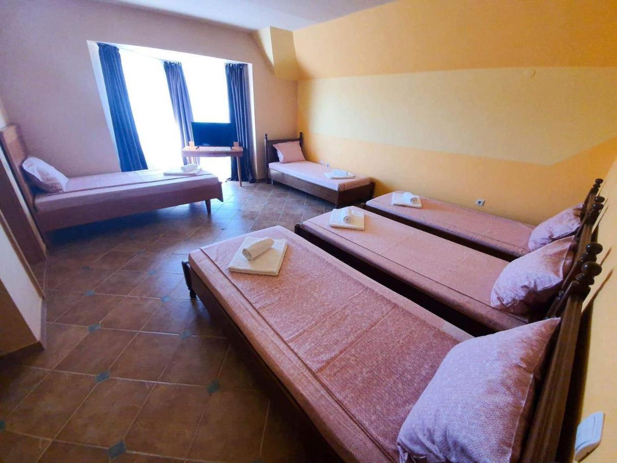 Rooms Cristian Deva Extérieur photo